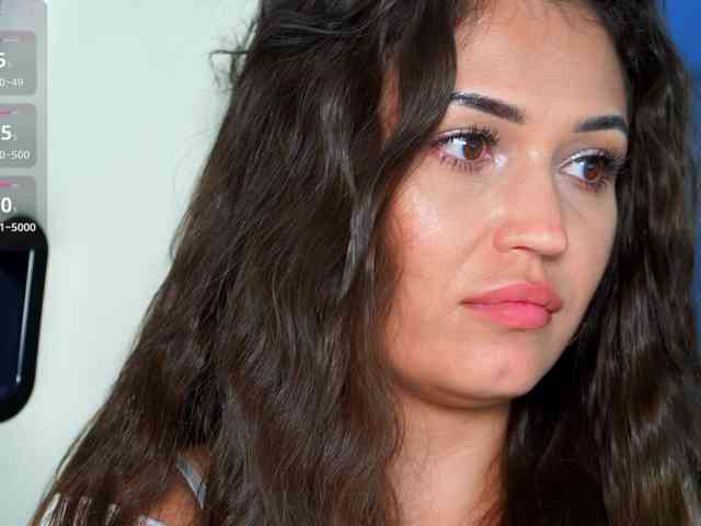 Anutka-chocolatee webcam