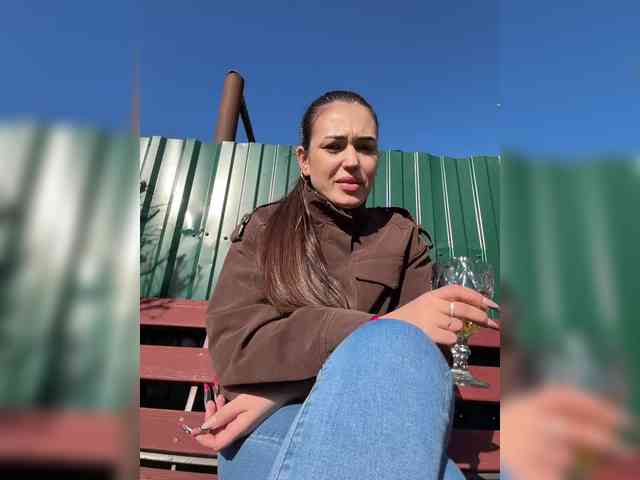 Anutka-chocolatee webcam