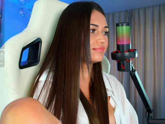 Anutka-chocolatee webcam