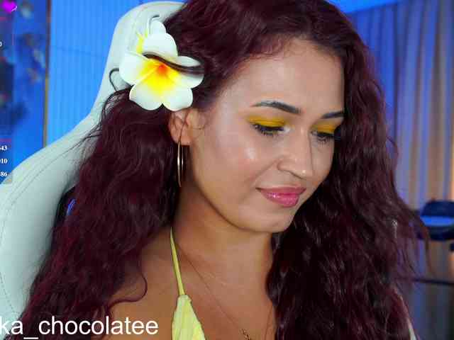 Anutka-chocolateee webcam