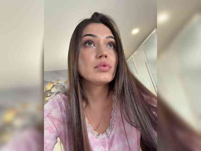 Anutka-chocolatee webcam