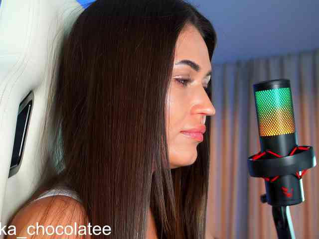 Anutka-chocolatee webcam