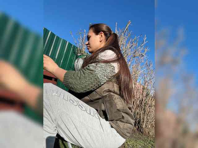 Model: Anutka-chocolatee