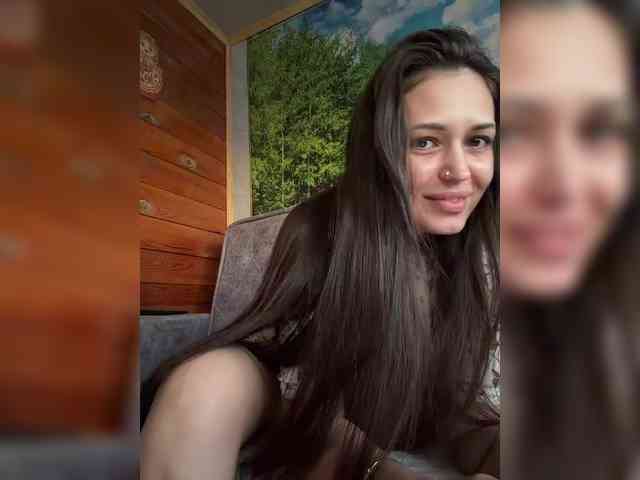 Anutka-chocolatee webcam