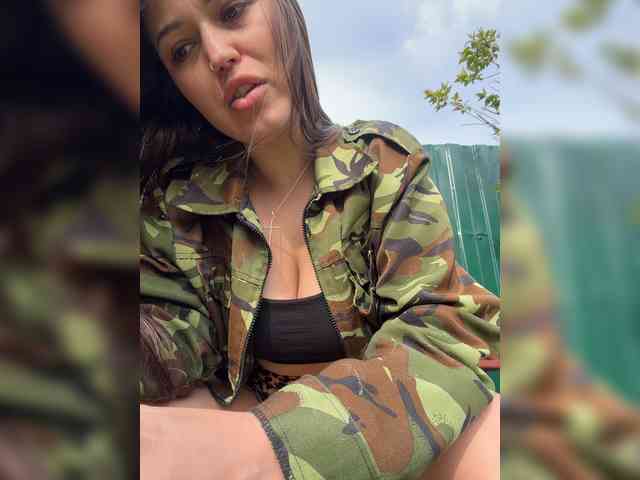 Anutka-chocolatee webcam