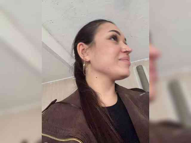 Anutka-chocolatee webcam