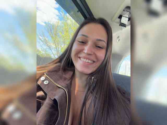 Anutka-chocolatee webcam
