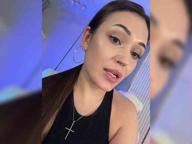 Anutka-chocolatee webcam