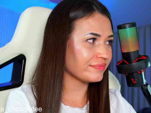 Anutka-chocolatee webcam