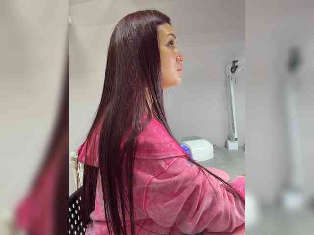 Anutka-chocolateee webcam