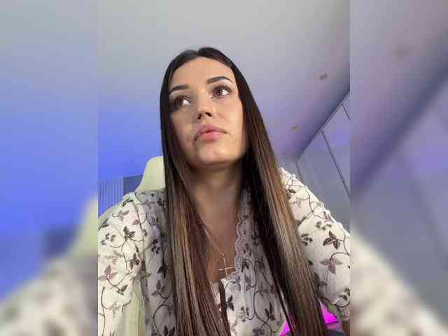 Anutka-chocolatee webcam