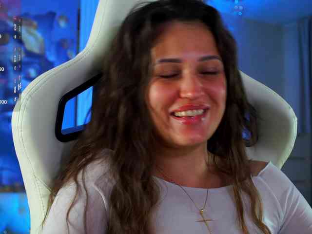 Anutka-chocolatee webcam