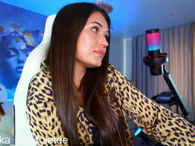 Anutka-chocolatee webcam
