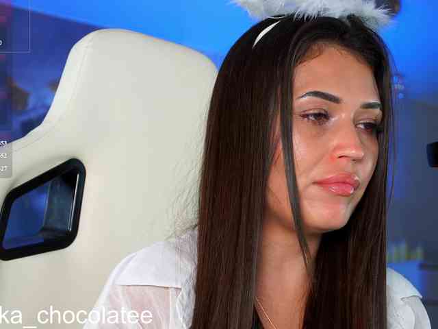 Anutka-chocolatee webcam