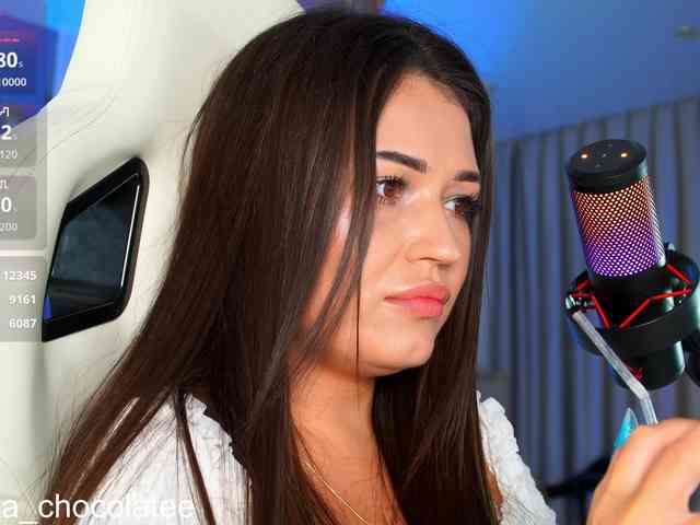 Anutka-chocolatee webcam