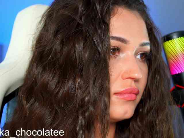 Anutka-chocolatee webcam