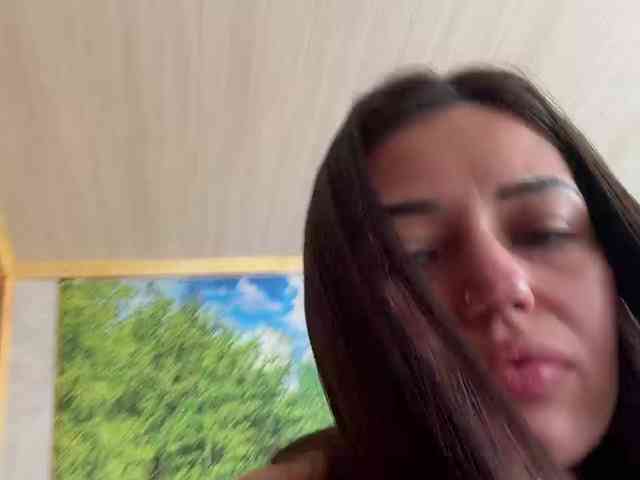 Anutka-chocolatee webcam