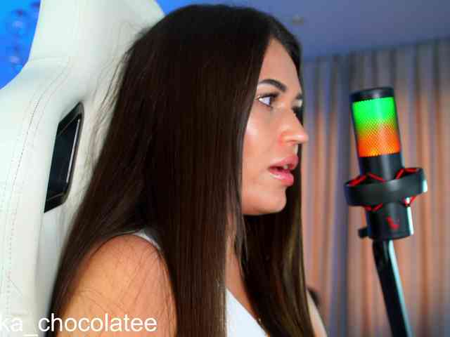 Anutka-chocolatee webcam