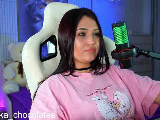 Anutka-chocolateee webcam