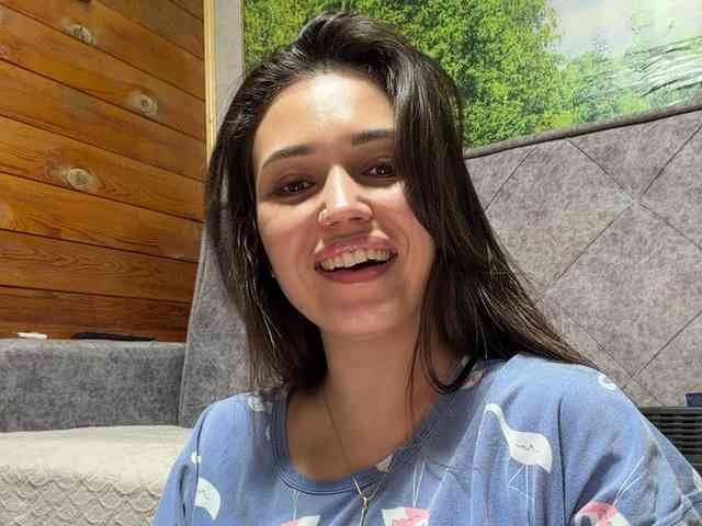 Anutka-chocolatee webcam