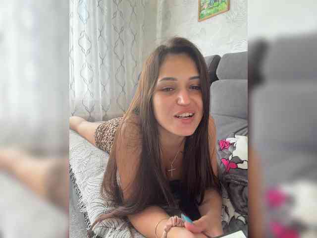 Adel-chocolatee