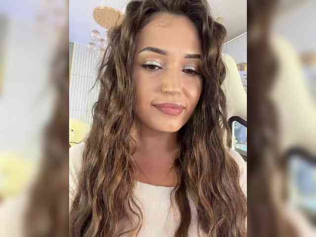 Anutka-chocolatee webcam