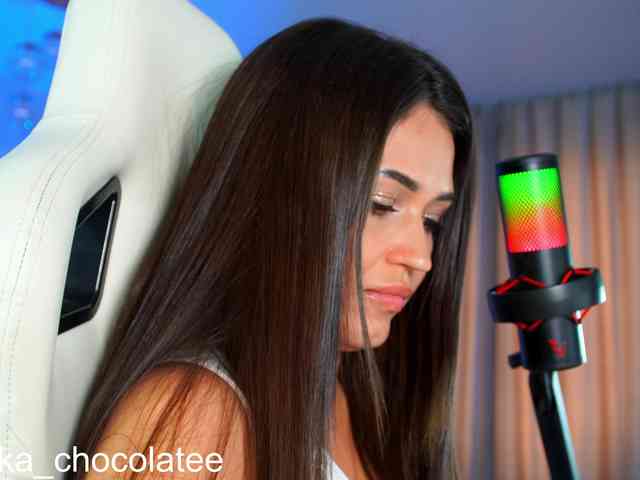 Anutka-chocolatee webcam