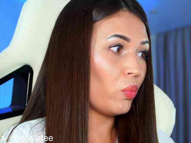 Anutka-chocolatee webcam