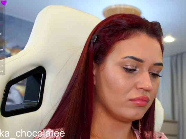Adel-chocolatee