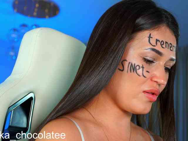 Anutka-chocolatee webcam