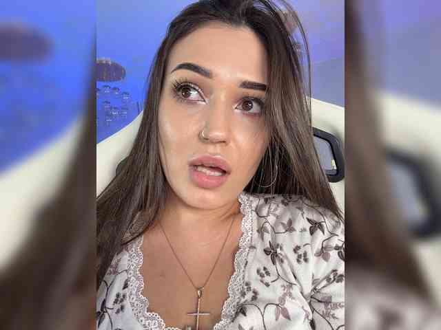 Anutka-chocolatee webcam