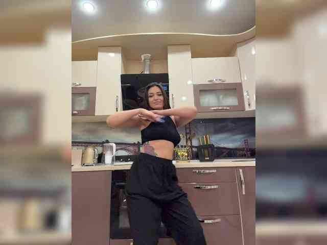 Anutka-chocolatee webcam