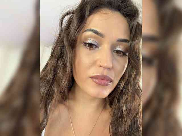 Anutka-chocolatee webcam
