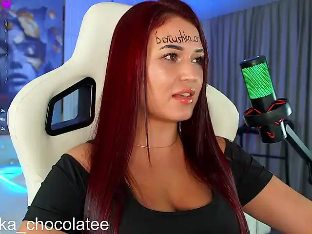 Adel-chocolatee
