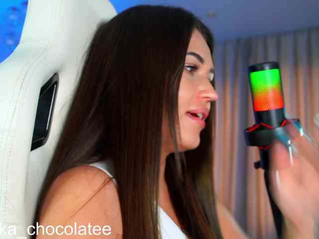 Anutka-chocolatee webcam