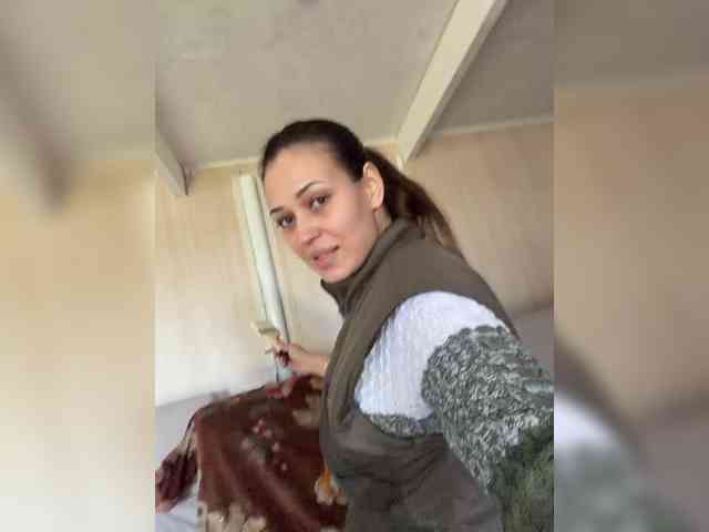 Model: Anutka-chocolatee