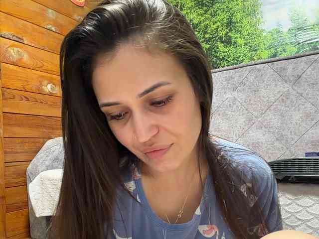 Anutka-chocolatee webcam