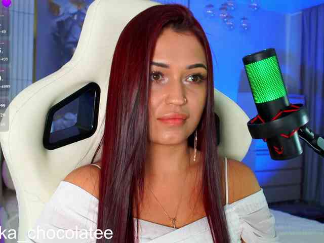 live cam 2 cam Adel-chocolatee
