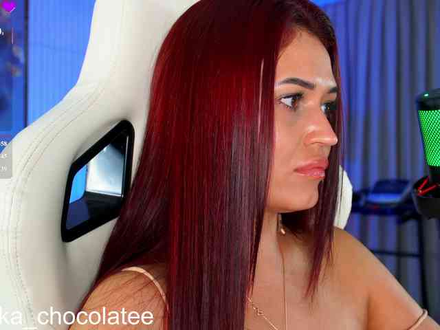 Modella: Anutka-chocolateee