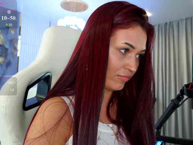 Anutka-chocolateee webcam