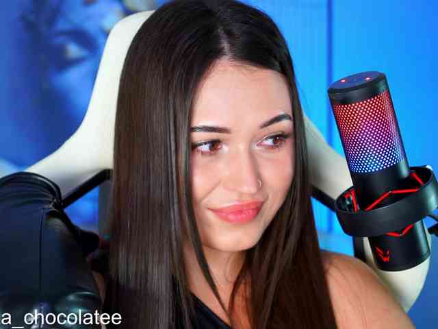 Anutka-chocolatee webcam