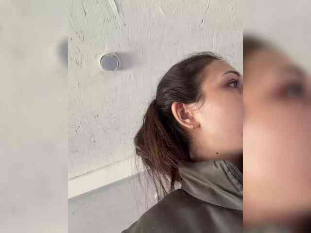 Anutka-chocolatee webcam