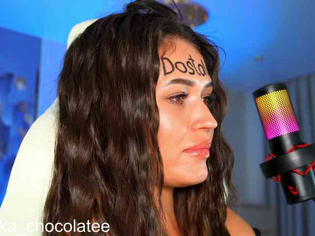 Adel-chocolatee Live Webcam on BongaCams