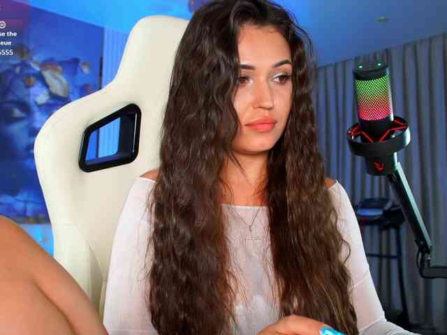 Anutka-chocolatee webcam