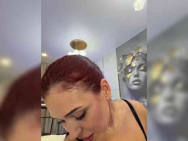 Anutka-chocolateee webcam