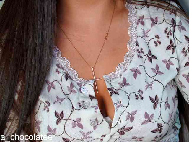 Anutka-chocolatee webcam