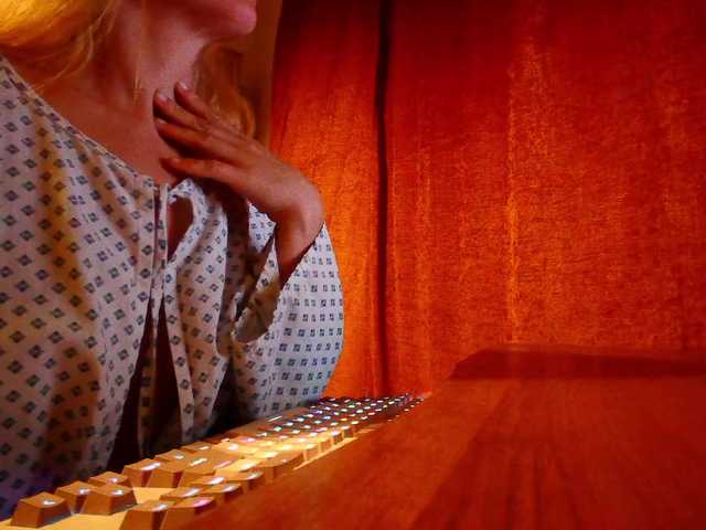 -Fiona88- live webcam show