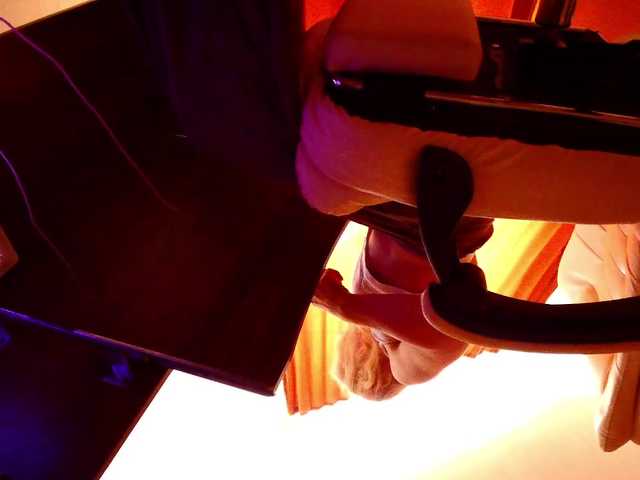 -Fiona88-