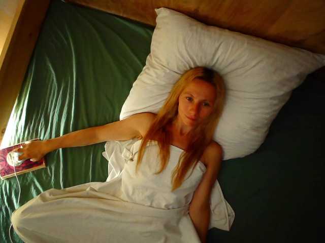 le modèle SophieSummer est en webcam porno dans un show sur le site bongacams, il possède les tags suivants: White/Caucasian,Blonde,Trimmed