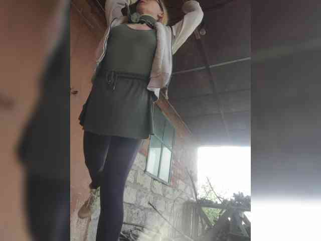 SophieSummer webcam